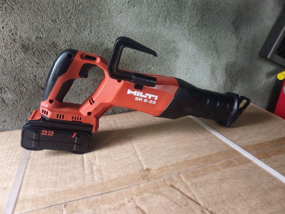 Hilti SR 6-22 Nuron fierăstrău / sabie la cutie
