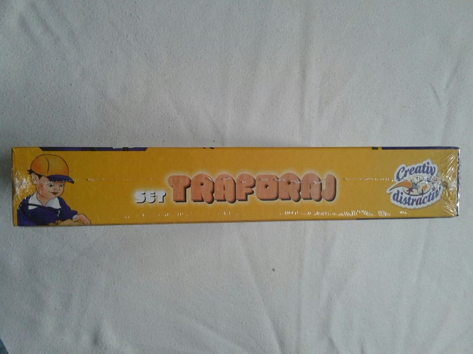 Set traforaj pentru copii, nou, de cadou