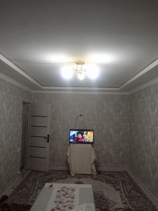 Чирчик шахар 
3-микрораён 
#2-хона 1-этаж 
Квартира сирочни сотилад