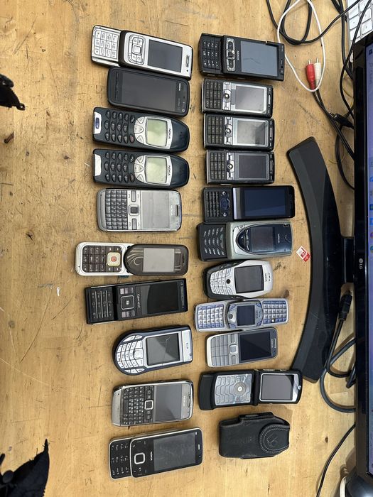 Lot telefoane nokia vechi defecte