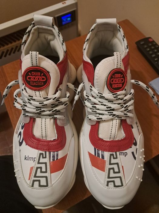 Продавам мъжки маратонки