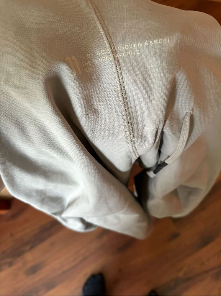 Boris Bidjan суитчър