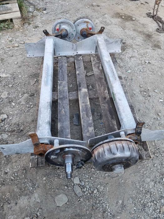 Două axe remorcă marca Alko