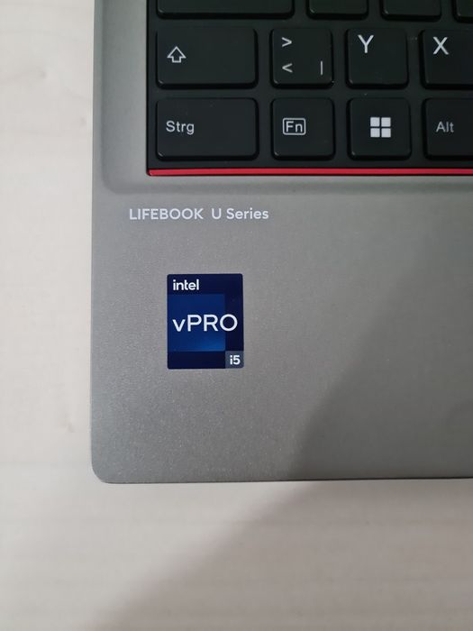 Fujitsu Lifebook U7412