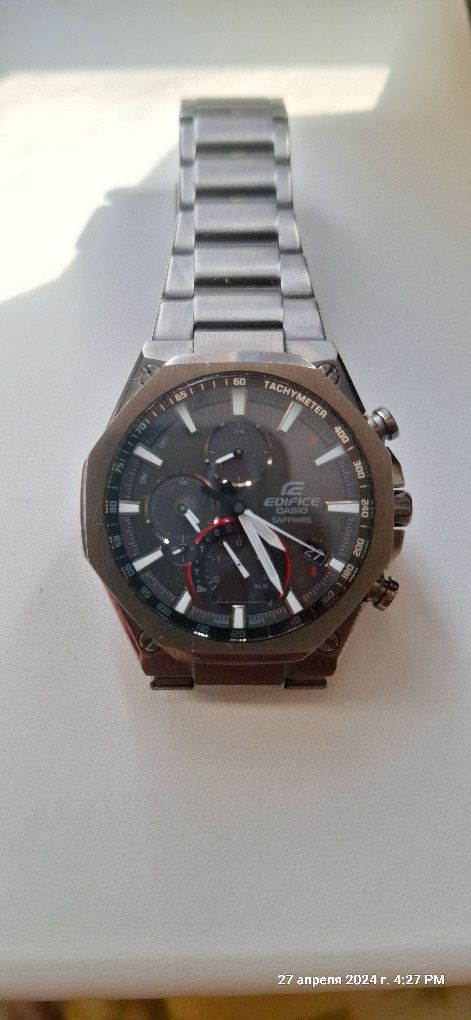 Продам часы Casio Edifice EQB-1100 в отличном состоянии.