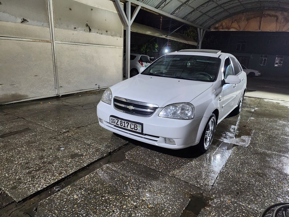 Срочно не дорого Lacetti-2013г. 3поз. АВТОМАТ. Перекупы незвоните.