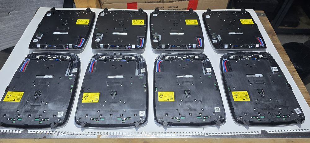 Plafoniera cu gesturi bmw serile G30,31,11,12,01 cu trapa sau fara
In