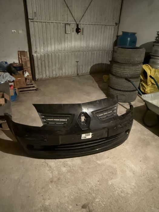 Предна броня рено меган 2