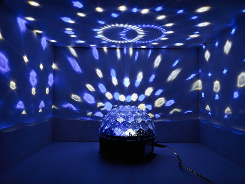 Lumina Disco Magic Ball Multicolora de petrecere cu telecomanda