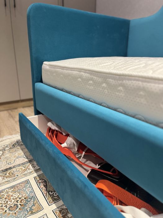 Подростковая кровать односпальная 90*200