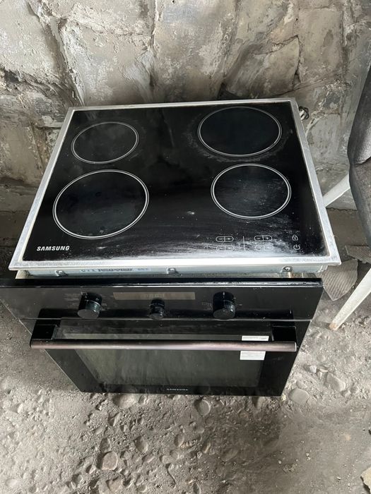 Духовка с плитой