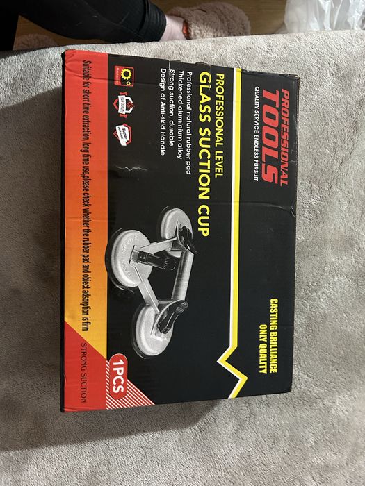 Тройна вендуза за стъкла