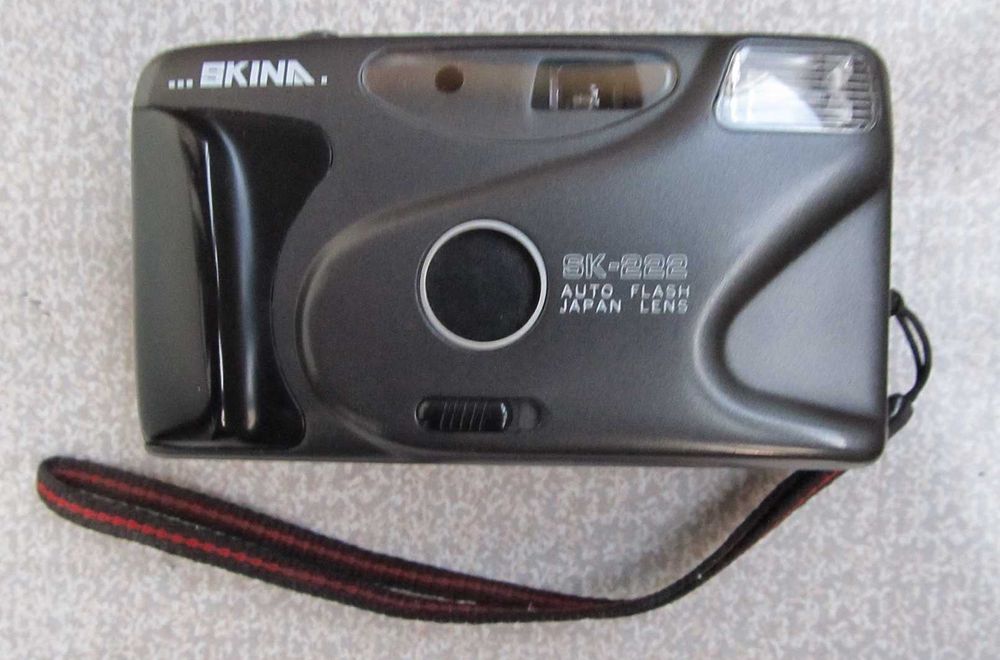 Продается Плёночный фотоаппарат Skina SK-222 (ретро)