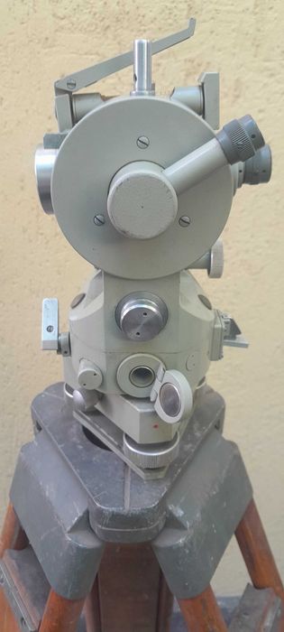 Teodolit Carl Zeiss Jena Theo 120