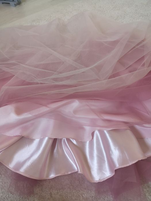 Fusta tulle dama marime 36/38