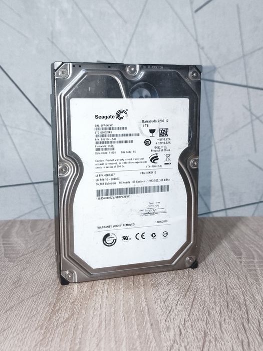 Жёсткий диск 1TB Seagate в отличном состоянии