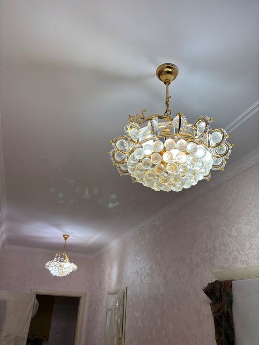 Продается люстра хрустальные в хорошем состоянии