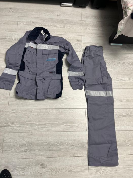 Продаётся спецодежды