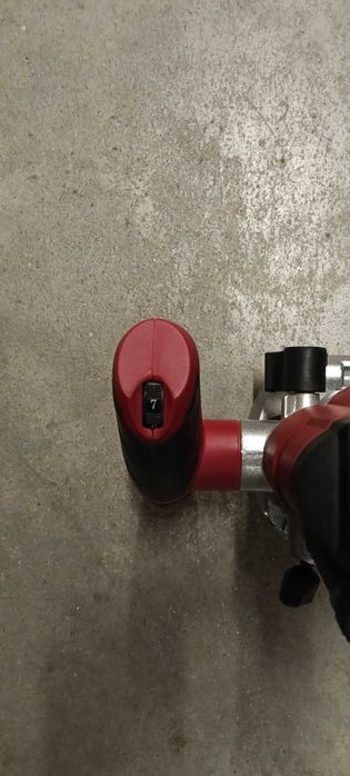 051108	Оберфреза 1200W 8mm до 30 000min-1 RDP-ER13