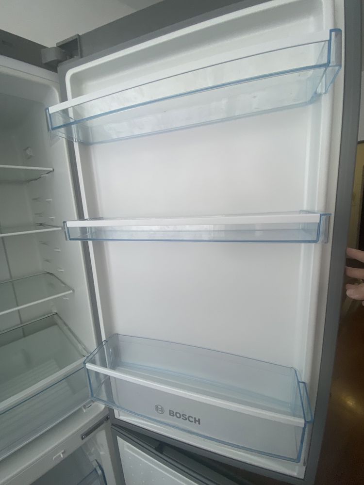 Продается холодильник в рабочем состоянии, в ремонте не был. Bocsh.