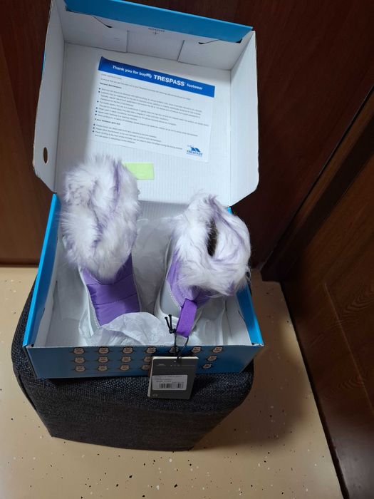 Ghete de iarna imblanite fetita marimea 25