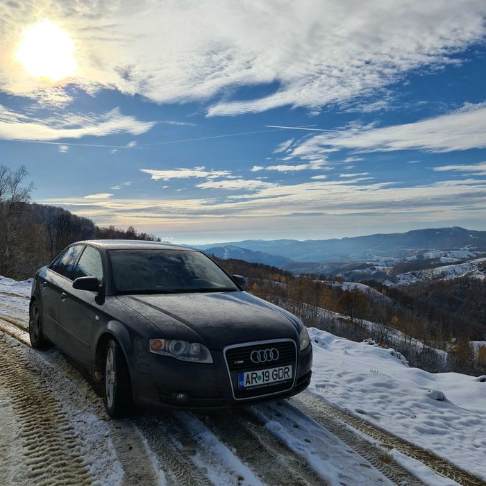 Vand Audi a4 b7 an 2007 motor 2.0 140 cp