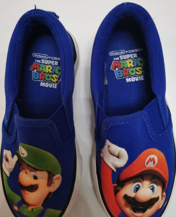 Papuci Super Mario H&M marimea 26