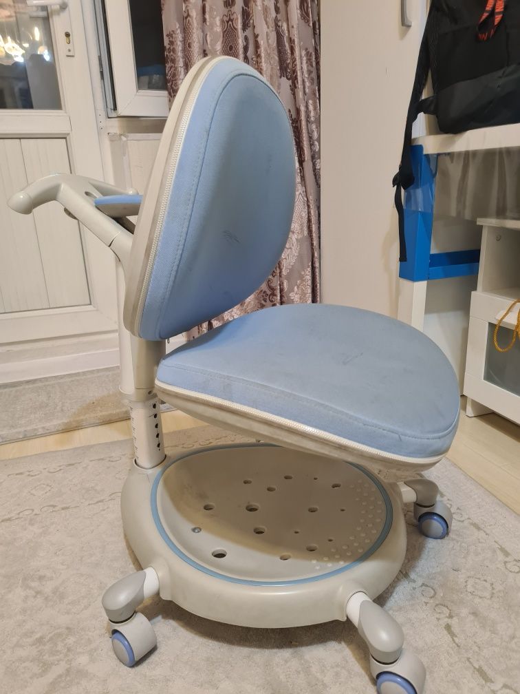 Продам растущее кресло