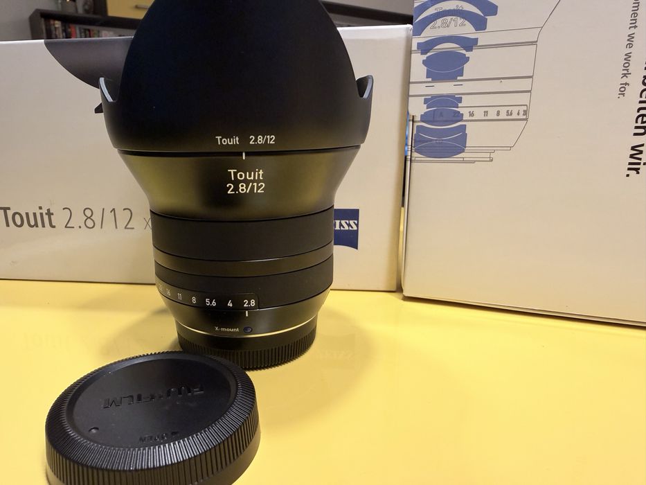 Zeiss Touit 12mm f2.8 Fujifilm X mount