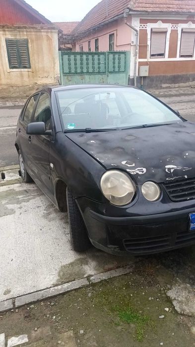 Polo 2020 diesel , masina functioneaza dar este radiata