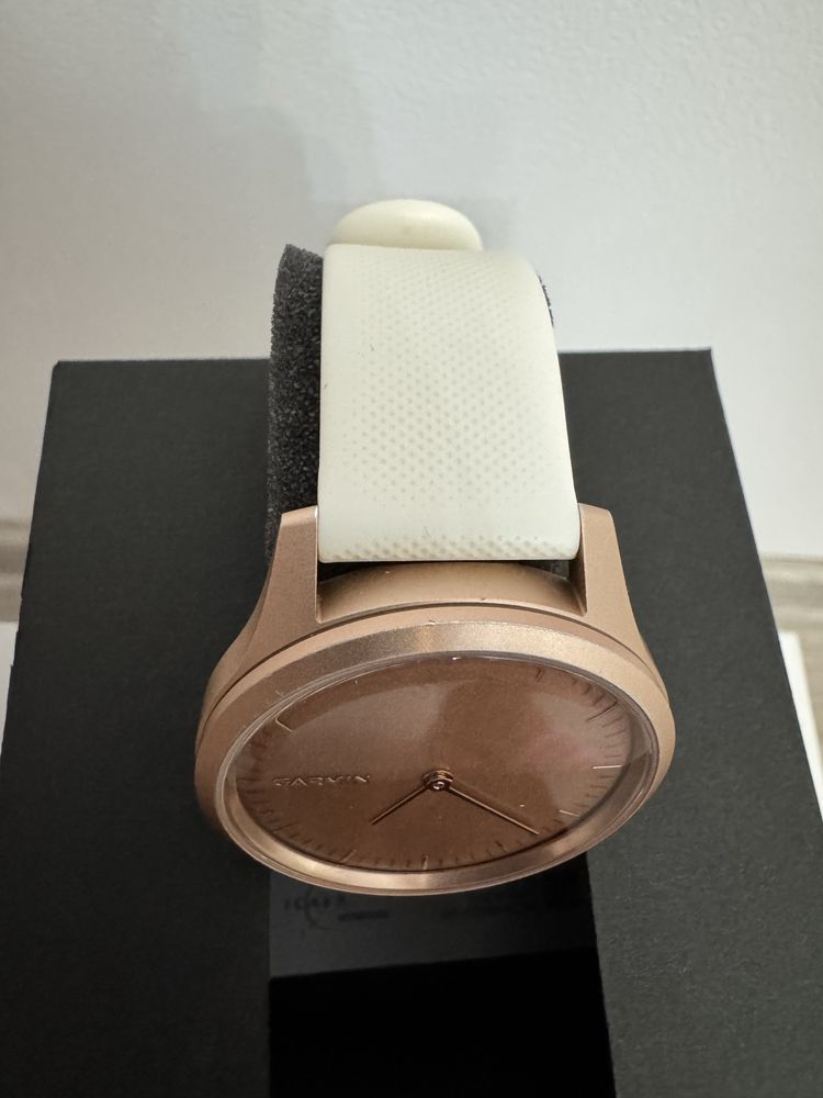 Ceas Smartwatch Garmin Vivomove Style, Rose Gold/White, Silicone