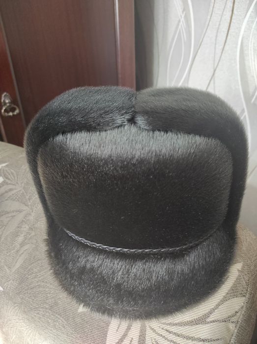 Продам мужскую шапку