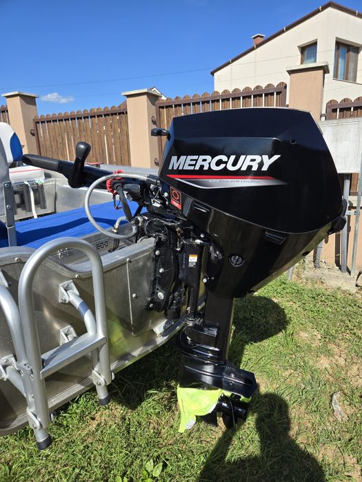 Ansamblu barca Linder, Motor Mercury 20 HP,peridoc Tiki inmatriculat