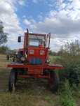 Vând tractor 650 cu damfus