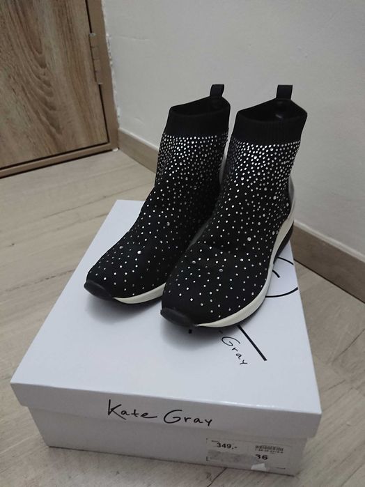 Ghete piele Zara, crem măr 36