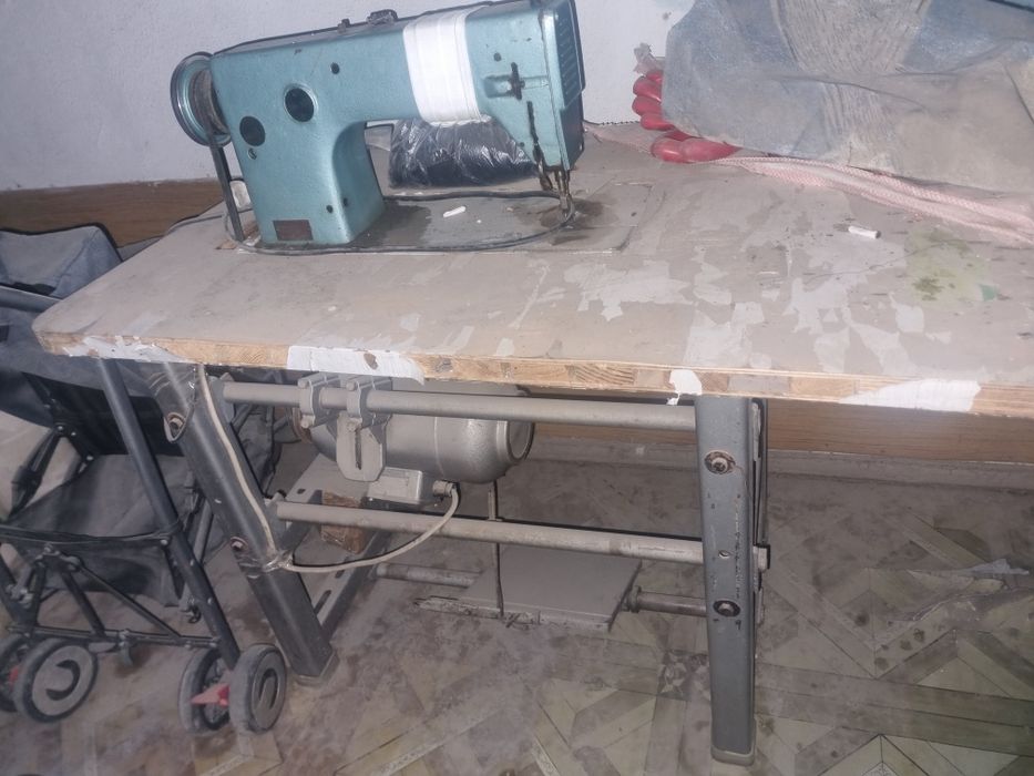 Швейная машинка продам недорого