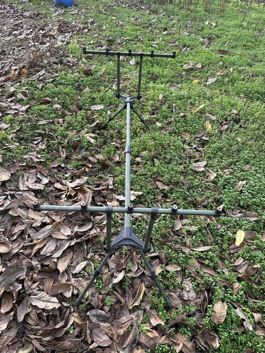 Шаранджийска стойка за 5 въдици