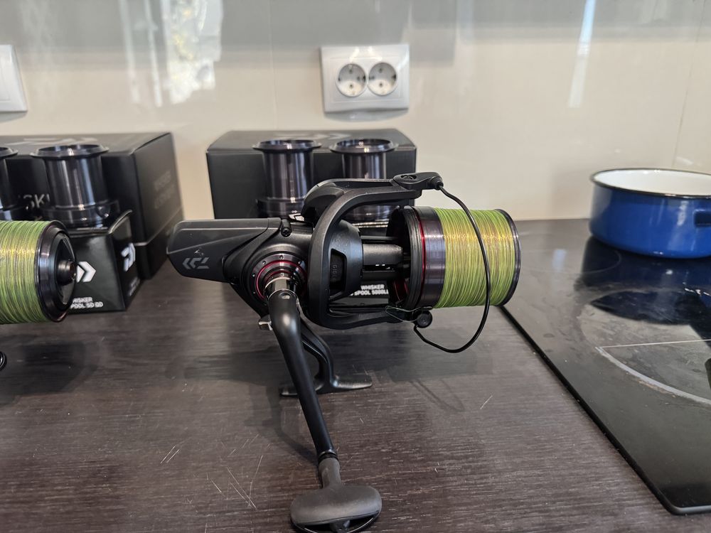 Vand mulinete Daiwa Wisker 45 SCW QD OT
