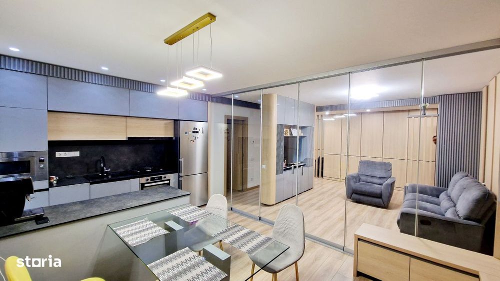 Vanzare Apartament 4 camere 135 MP Boxa Parcare Complex Hercesa  Bld.