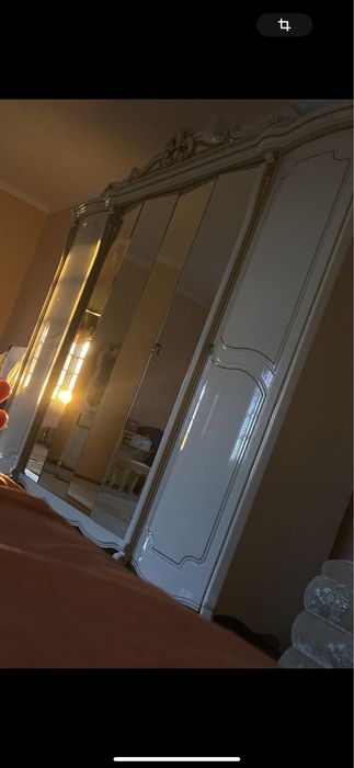 Спальный гарнитур