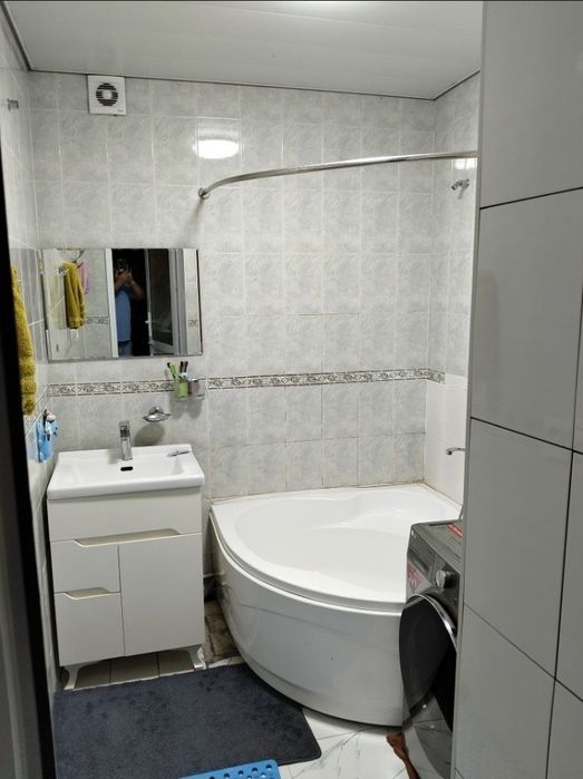 Продажа квартиры 4-ком кирпич