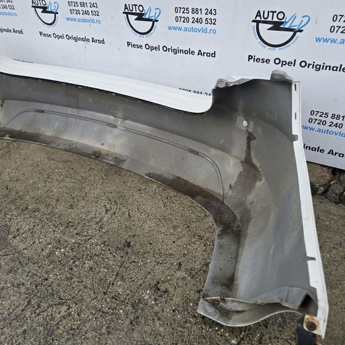 Bara spate cu gauri pentr senzori Skoda Fabia 2