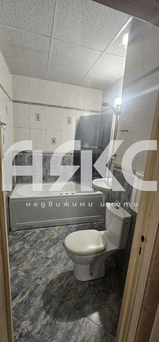 Продава се Тристаен апартамент в София, Люлин 3 - 95 кв.м за 1155 €/кв.м - Снимка #9
