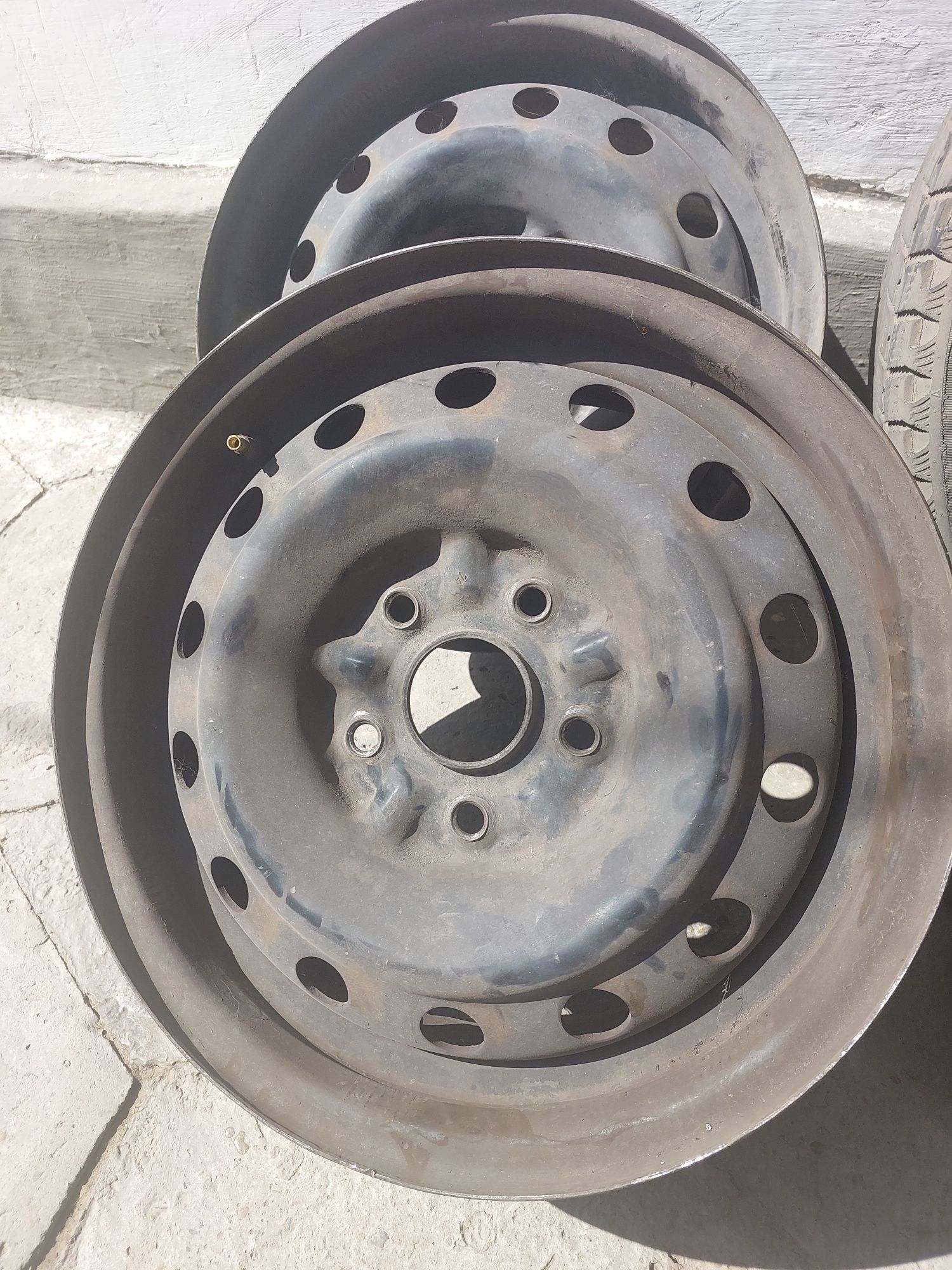Диски на камри R15
