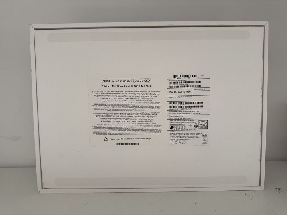 Кутии за MacBook Pro и Air M2, M3, M4 - 13" 15" и 16"