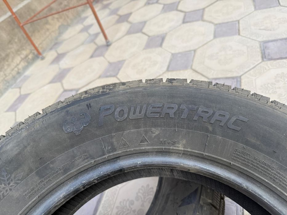 Продам зимние шины Powertrac