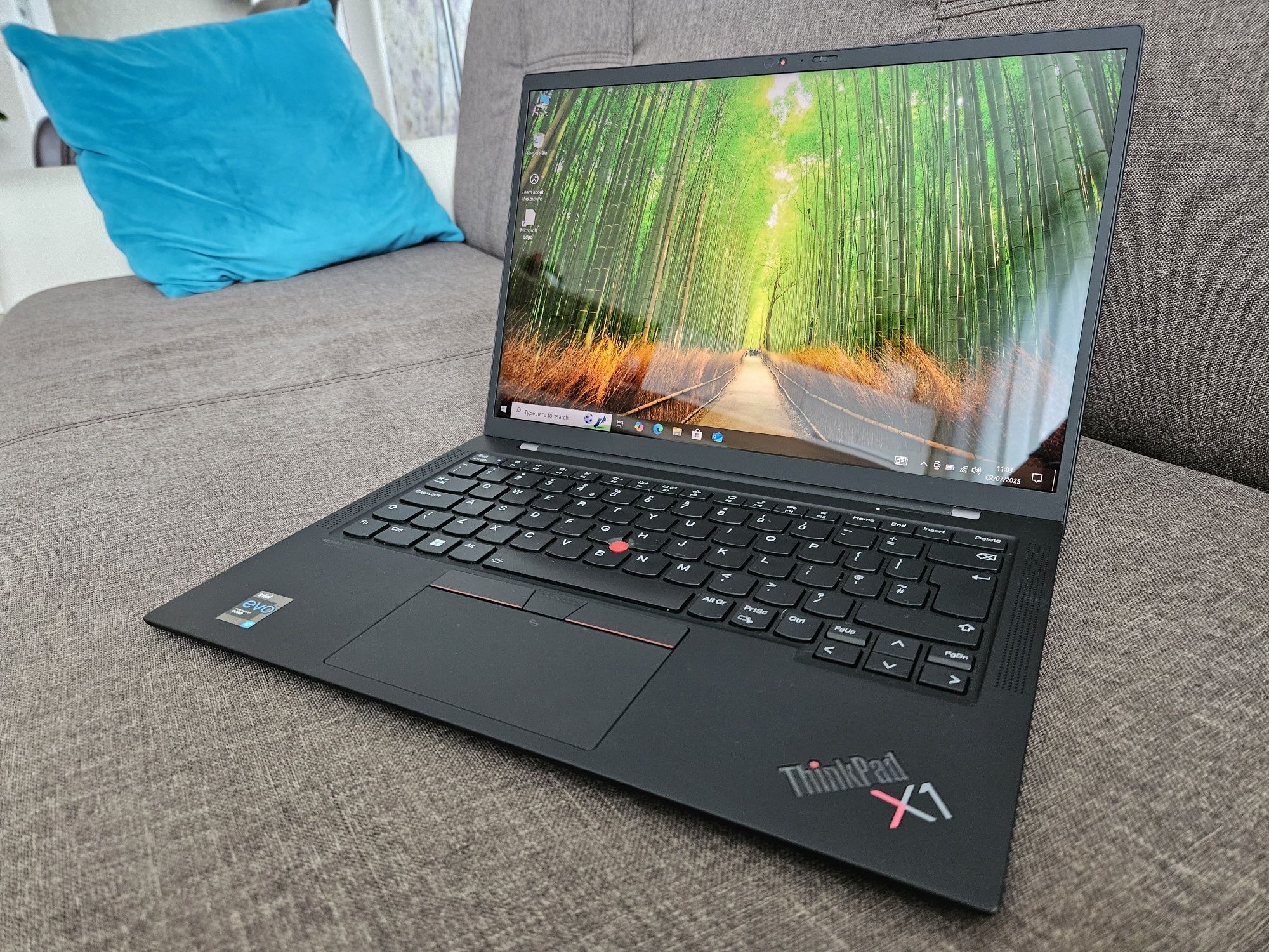 Lenovo X1 CARBON 9 GEN 14" - 4K UHD HDR/ i7-1165G7/512GB/16GB/LTE 4G