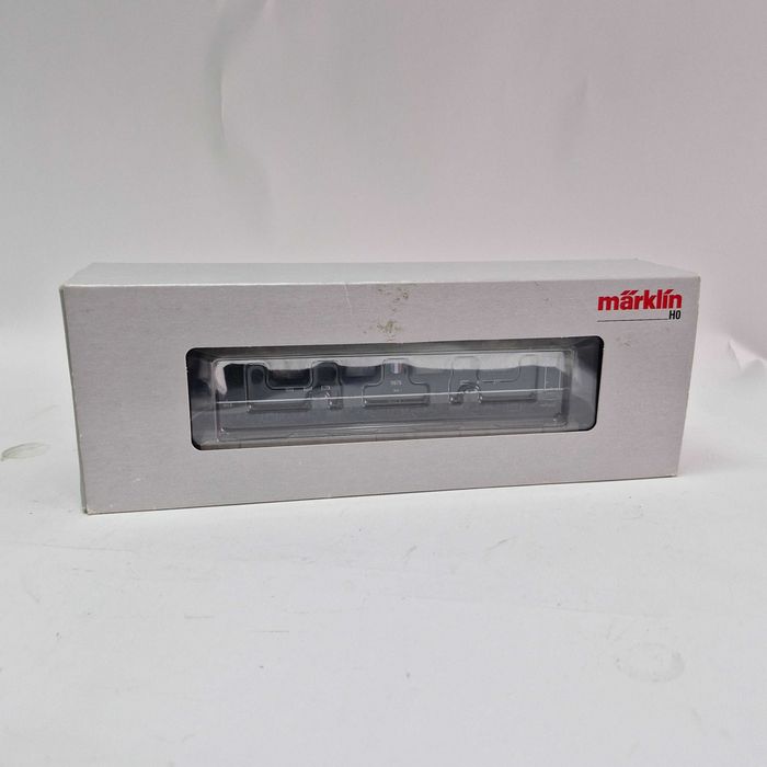 Liquid Money vinde - Macheta Locomotiva electrica Marklin H0 37324 NOU