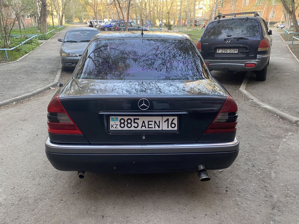 Mercedes w202 c280