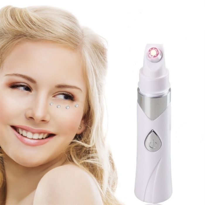 Blu-ray устройство за справяне с акнето и торбичките под очите